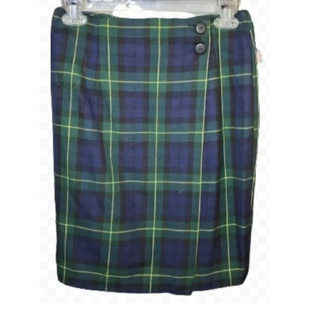 New York clothing company women’s blue and green tartan plaid wrap skirt, size 4